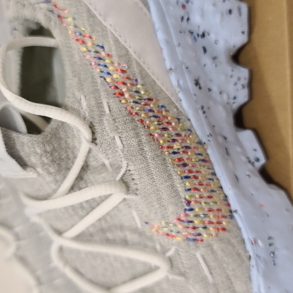 Nike Space Hippie 04 Summit Multi Color - Picture 2 of 7